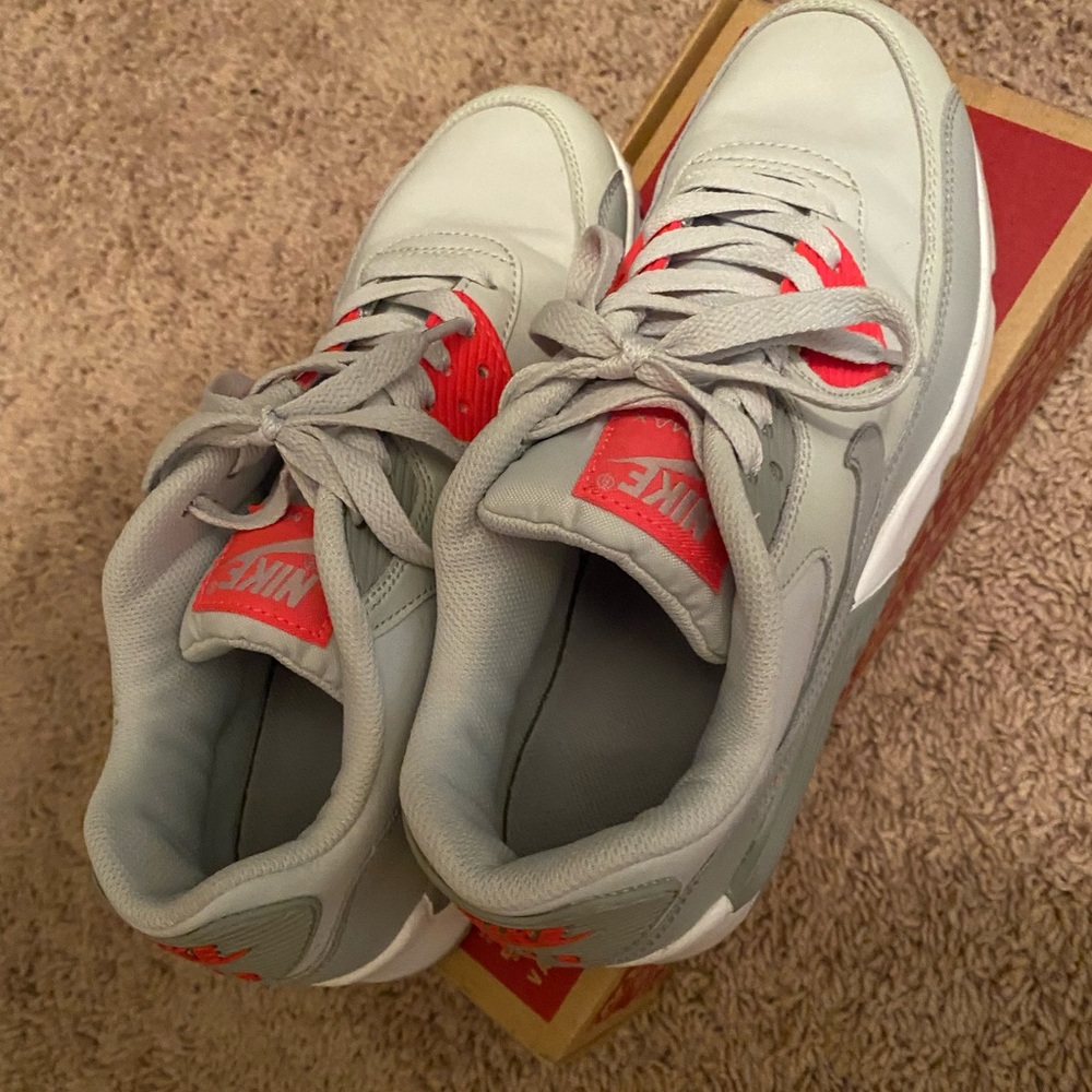 Nike air max